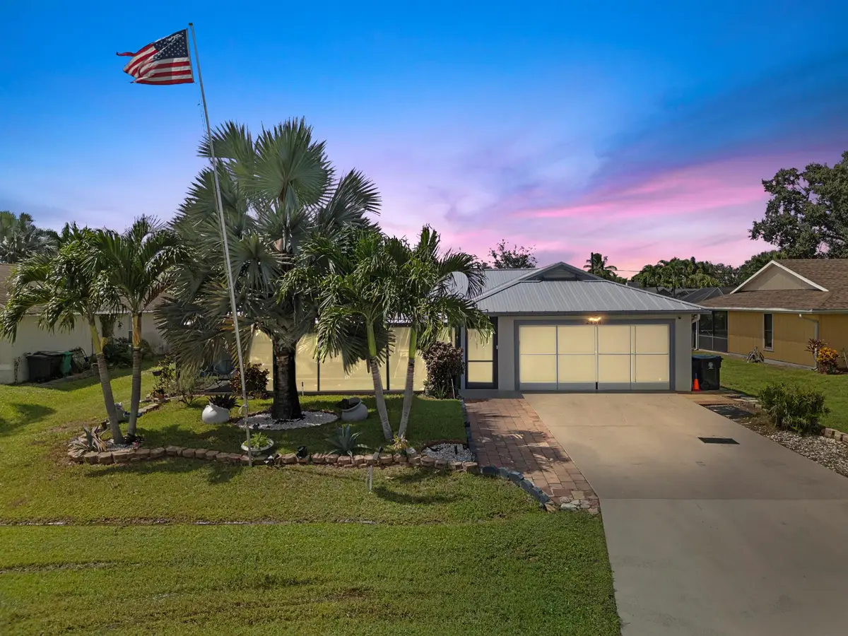 2456 SE Blackhorse Street, Port Saint Lucie, FL 34984 - Image #1