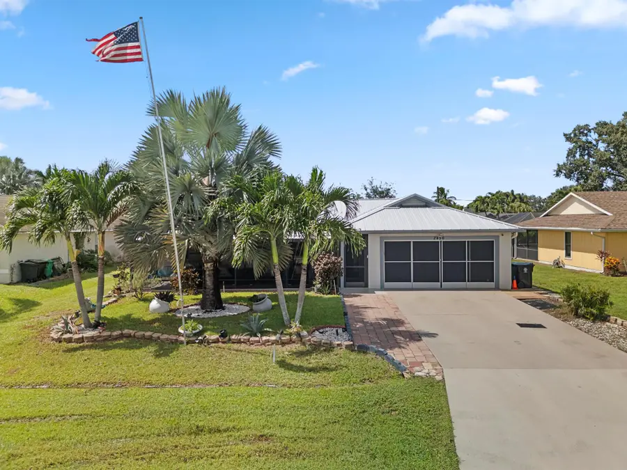 2456 SE Blackhorse Street, Port Saint Lucie, FL 34984 - Image #2