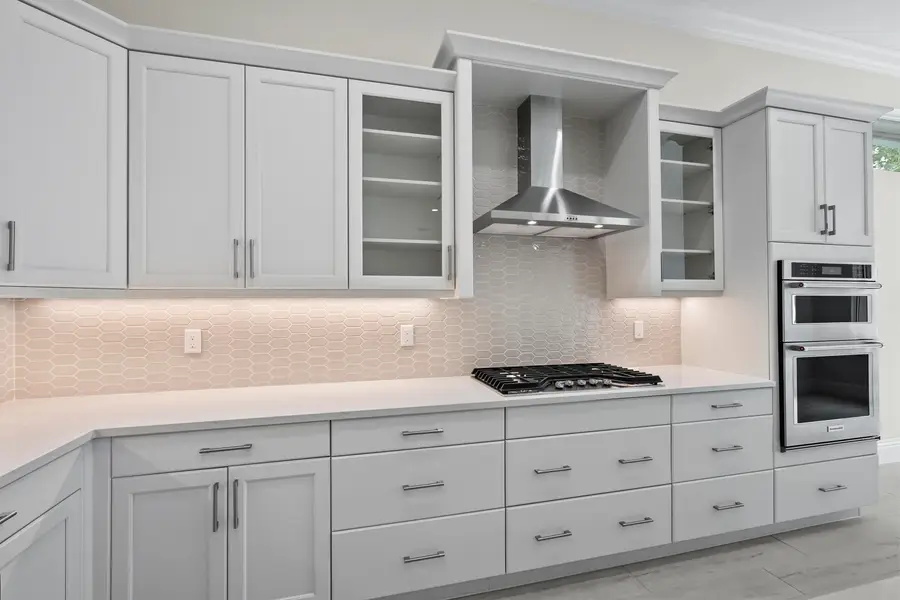 4232 Montagu Avenue, Vero Beach, FL 32967 - #3