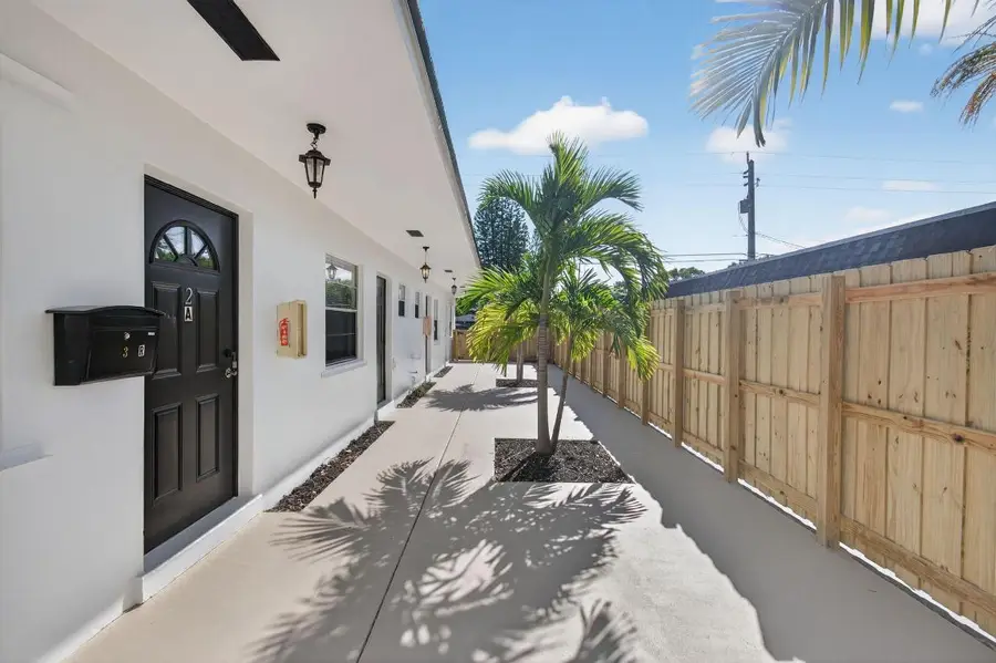 109 SE 11th Avenue #1-3, Pompano Beach, FL 33060 - Image #3