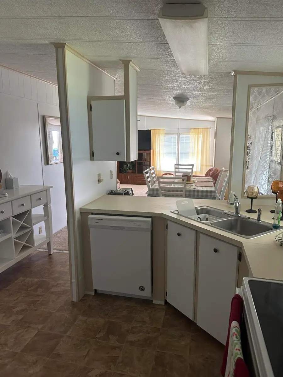 40 Spanish Way, Port Saint Lucie, FL 34952 - #2