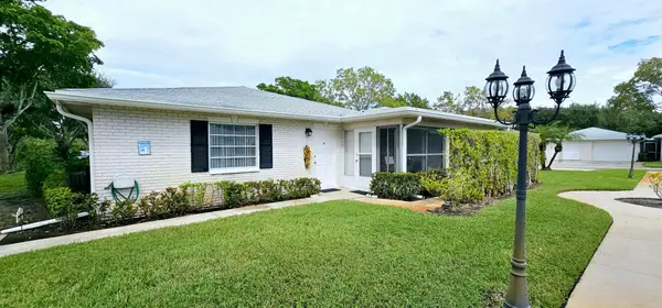 10126 S 44th Terrace S, Boynton Beach, FL 33436