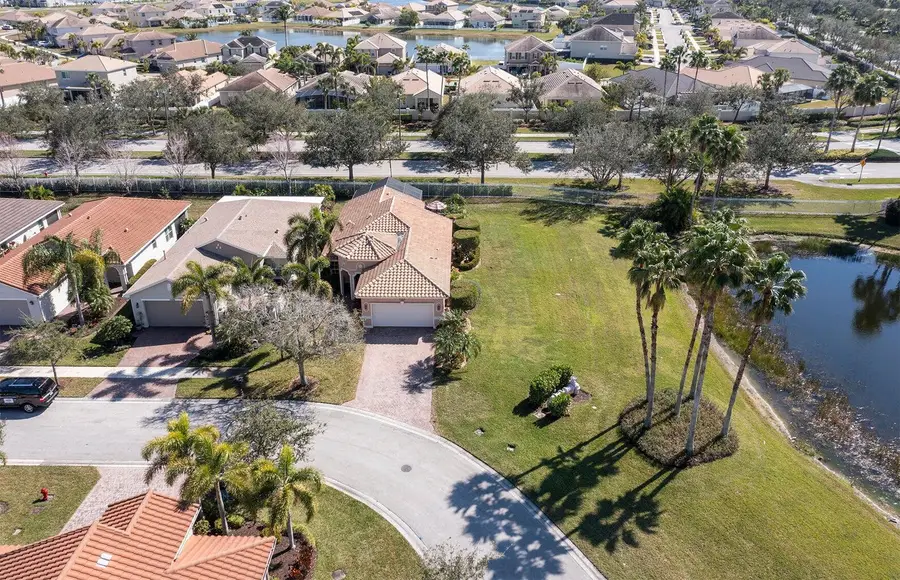 10112 SW Oak Tree Circle Sw, Port Saint Lucie, FL 34987 - Image #2