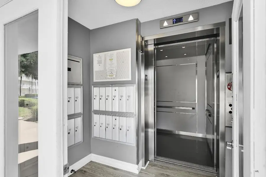 6133 Balboa Circle #304, Boca Raton, FL 33433 - Image #3