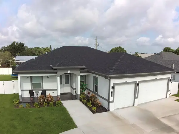 1692 SW Paddock Street, Port St Lucie, FL 34987