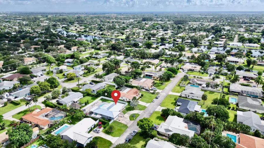 1861 Caribbean Road W, Lake Clarke Shores, FL 33406 - Image #2