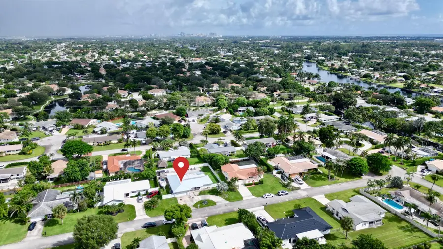 1861 Caribbean Road W, Lake Clarke Shores, FL 33406 - Image #3