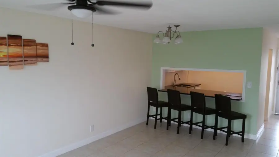 2534 Garden Drive S #202, Lake Worth, FL 33461 - Image #2