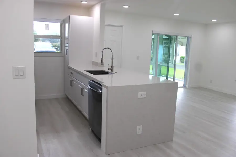 887 North Drive #A, Delray Beach, FL 33445 - Image #3