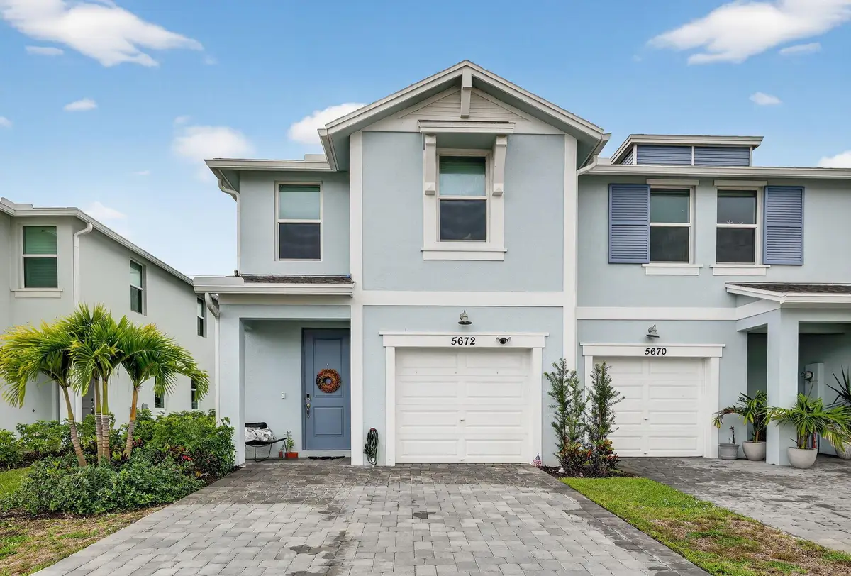 5672 SE Edgewater Circle, Stuart, FL 34997 - Image #1