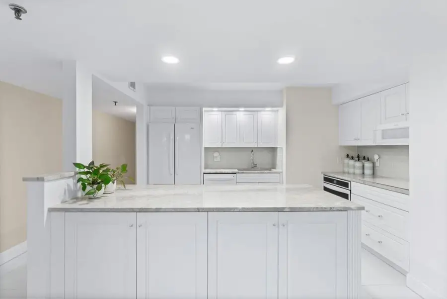 3407 S Ocean Boulevard #1d, Highland Beach, FL 33487 - Image #3