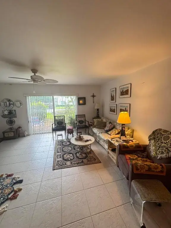 90 South Boulevard #1c, Boynton Beach, FL 33435 - Image #2