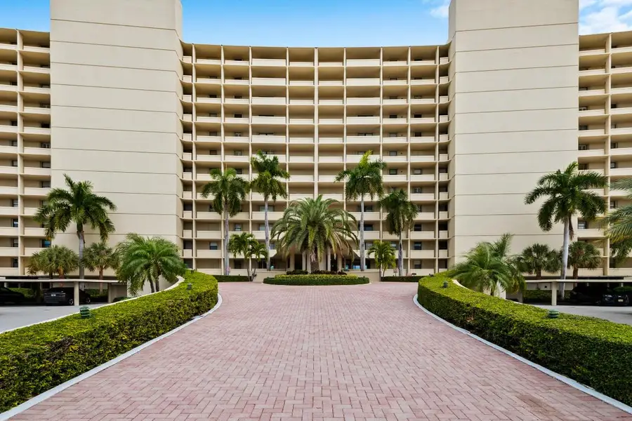 134 Lakeshore Drive #814, North Palm Beach, FL 33408 - Image #3