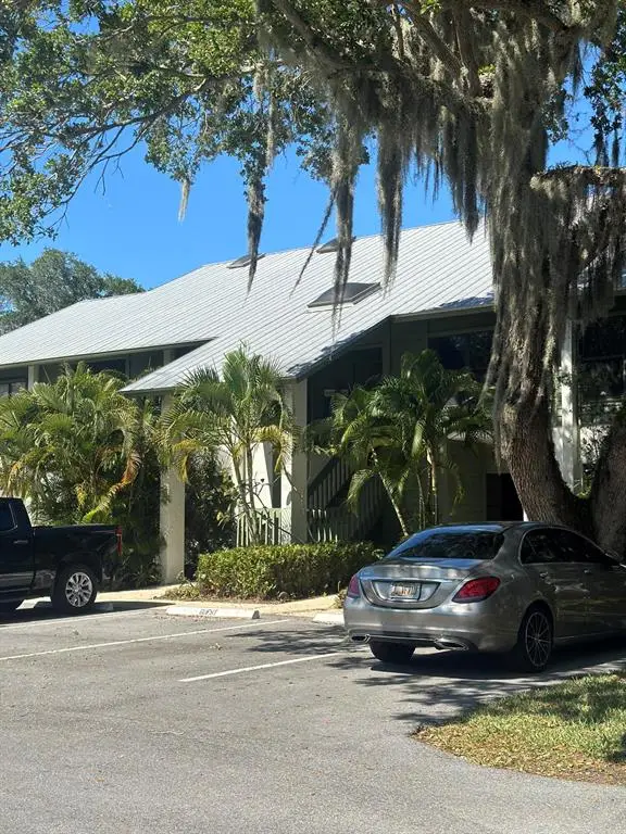 5270 SE Seascape Way #102, Stuart, FL 34997