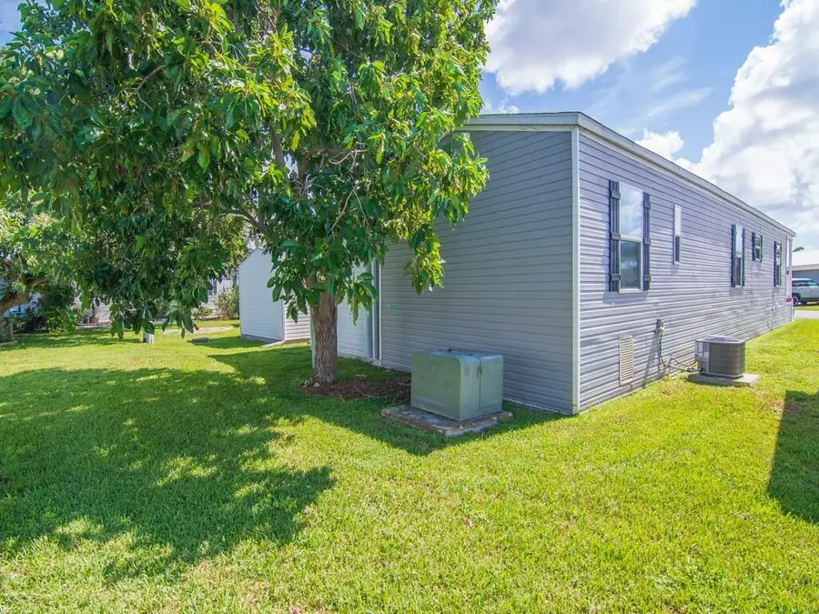 121 Sandhill Boulevard, Fort Pierce, FL 34982 - Image #3