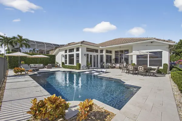 10668 Oak Meadow Lane, Lake Worth, FL 33449