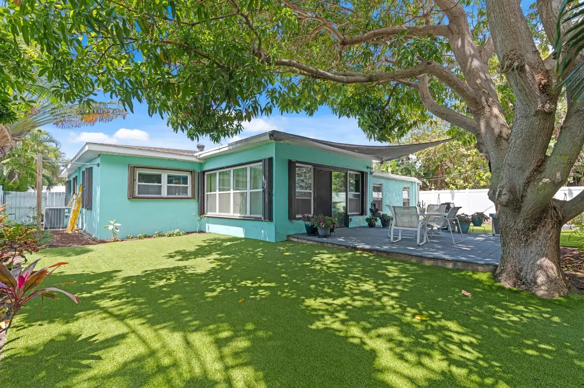 1516 N M Street, Lake Worth Beach, FL 33460 - Image #1