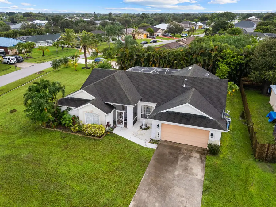 2962 SE Bella Road, Port Saint Lucie, FL 34984 - Image #2