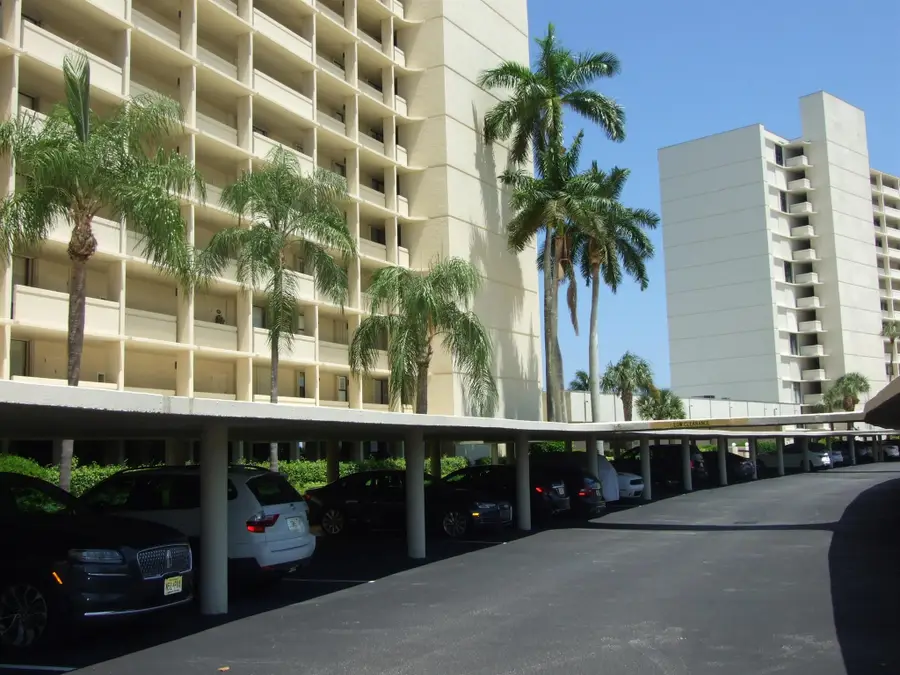 130 Lakeshore Drive #522, North Palm Beach, FL 33408 - Image #3