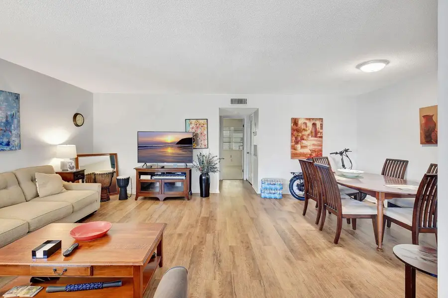 170 High Point Terrace E #Apt B, Delray Beach, FL 33445 - Image #3