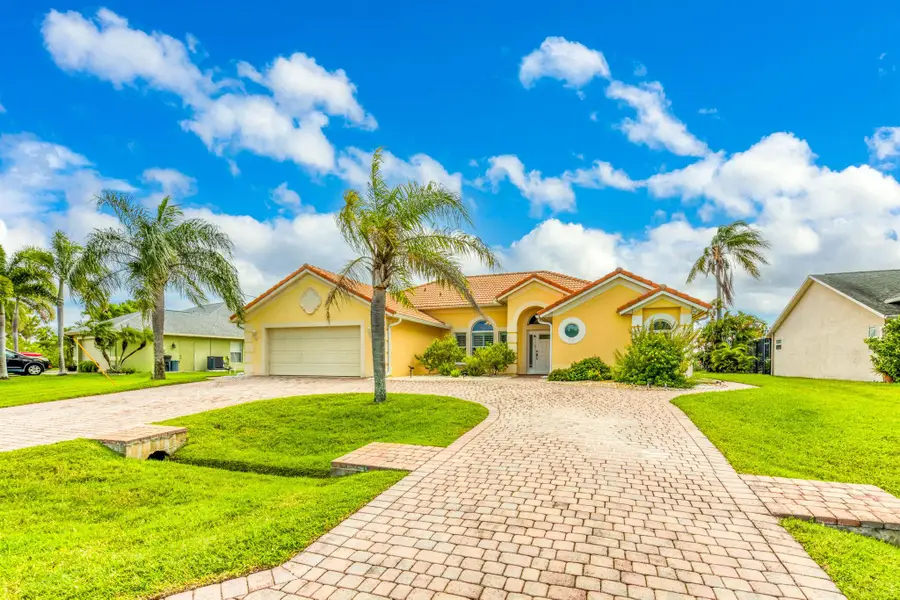 2620 SW Altamira Avenue, Port Saint Lucie, FL 34987 - Image #3