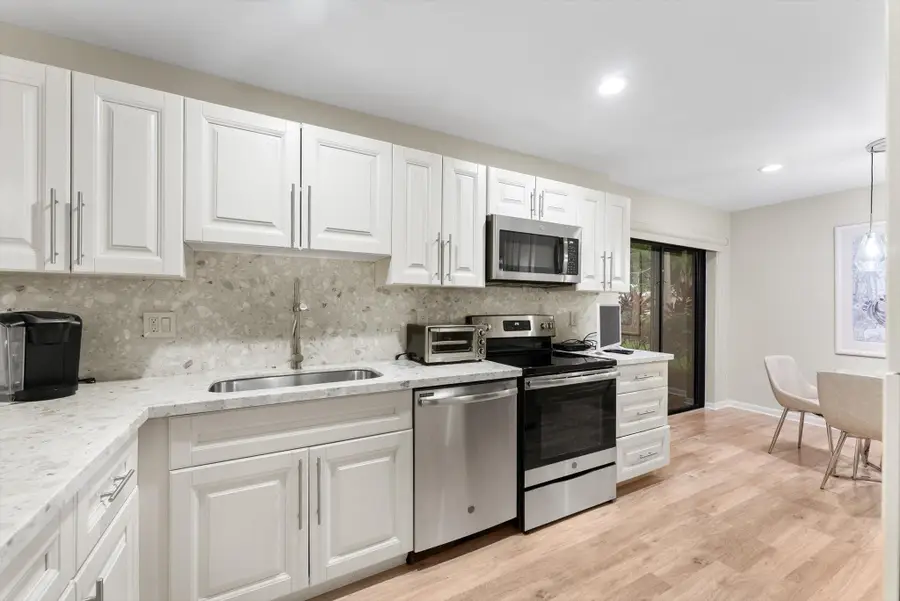 30 Westgate Lane #30g, Boynton Beach, FL 33436 - Image #3