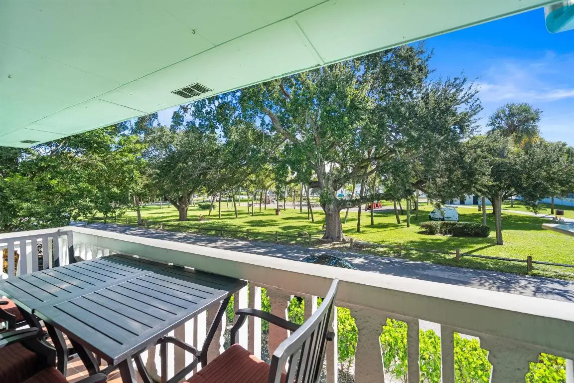 421 S Lakeside Drive #7, Lake Worth Beach, FL 33460 - Image #1
