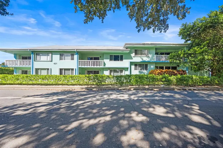421 S Lakeside Drive #7, Lake Worth Beach, FL 33460 - Image #2