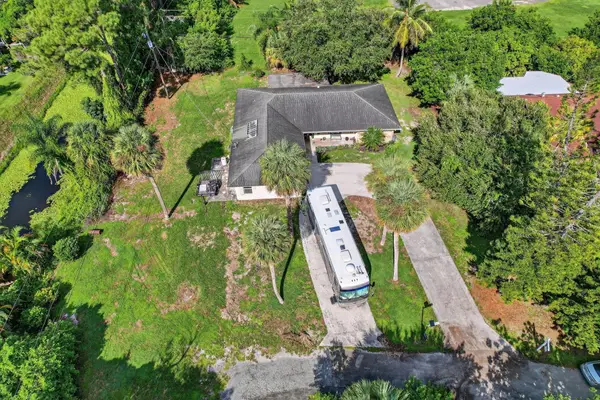 8011 45th Way N, Palm Beach Gardens, FL 33418