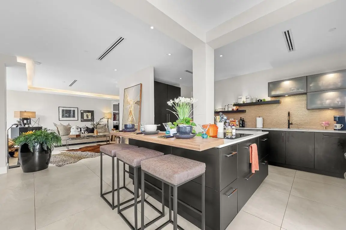 7819 Lakeside Boulevard #814, Boca Raton, FL 33434 - Image #1