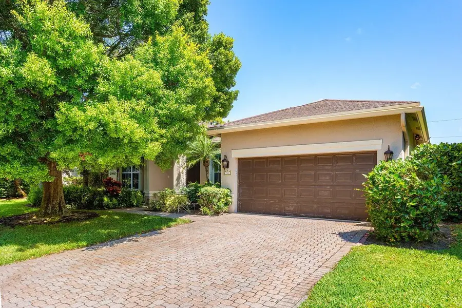 54 Lake Eden Drive, Boynton Beach, FL 33435 - Image #3