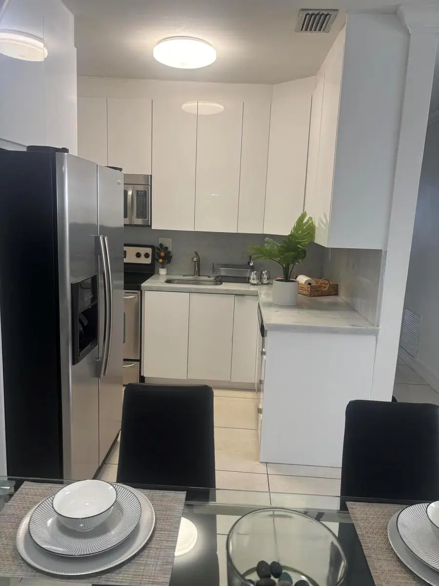 299 SW 7th Street #110, Boca Raton, FL 33432 - Image #3