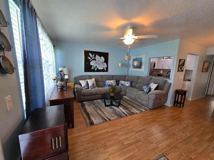 294 Farnham M #294, Deerfield Beach, FL 33442 - Image #3