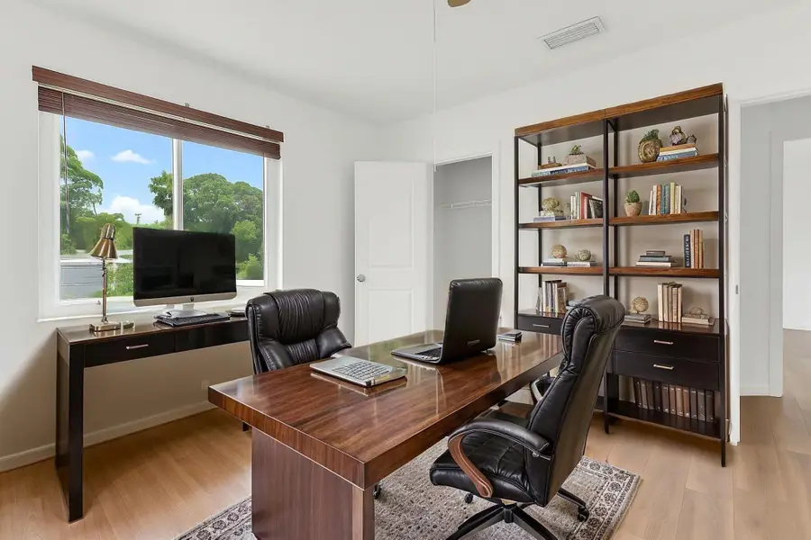 350 Delaware Avenue, Fort Lauderdale, FL 33312 - Image #3