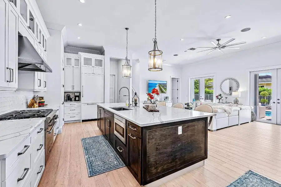 2500 Estates Drive, North Palm Beach, FL 33410 - Image #2