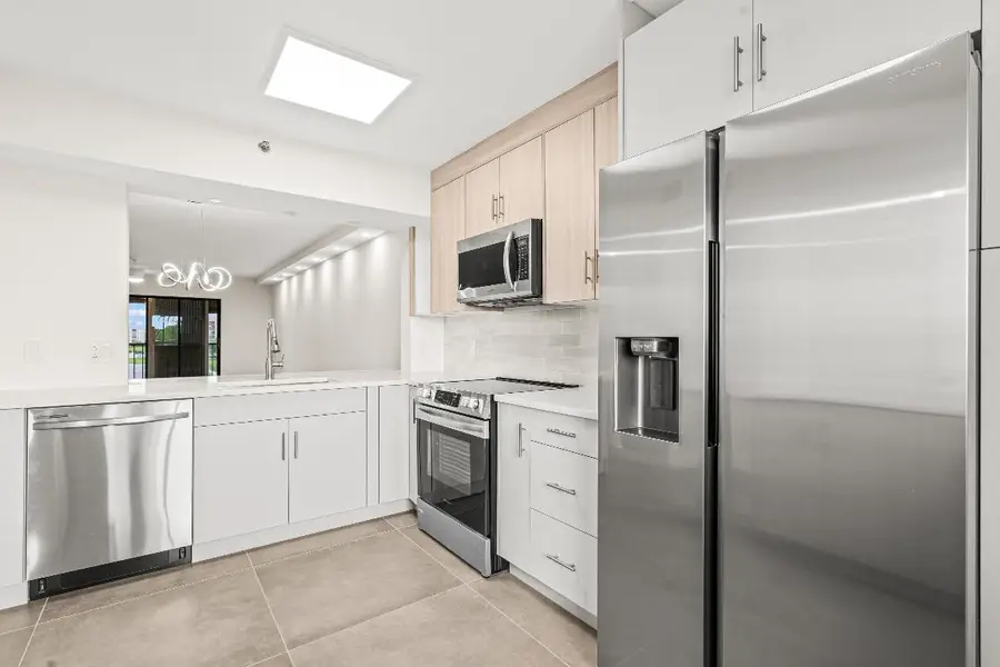 14425 Strathmore Lane #505, Delray Beach, FL 33484 - Image #2