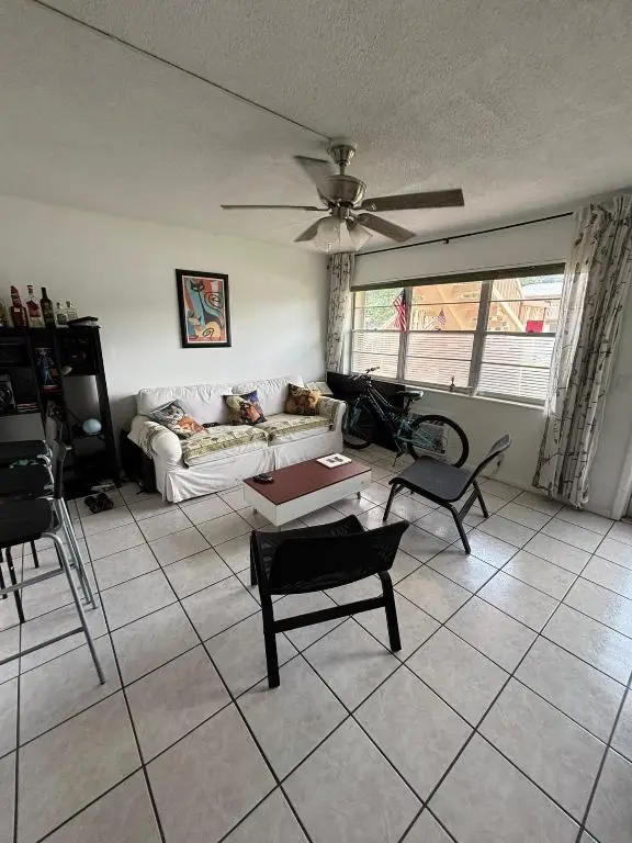 104 Hasting G, West Palm Beach, FL 33417 - Image #2