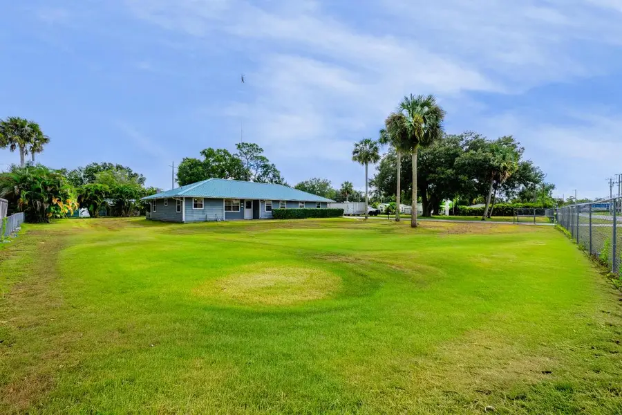 588 NE 28th Avenue, Okeechobee, FL 34972 - #3