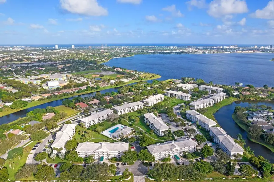 3650 Whitehall Drive #202, West Palm Beach, FL 33401 - Image #3