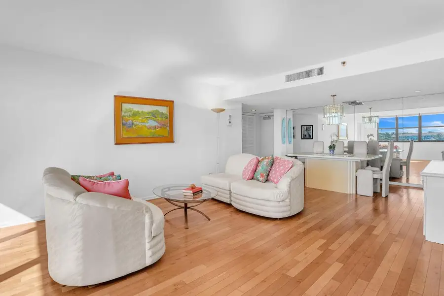 1648 Jupiter Cove Drive #209, Jupiter, FL 33469 - Image #3