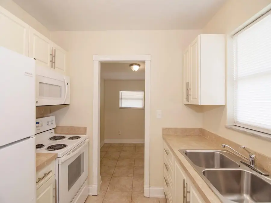 104 SE El Sito Court, Port Saint Lucie, FL 34952 - Image #3