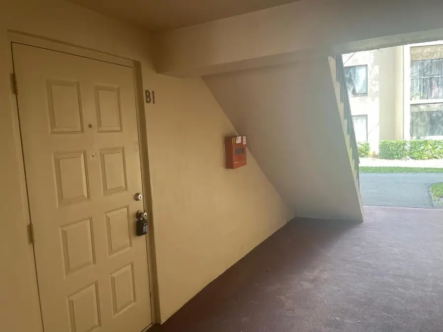 209 Foxtail Drive #B1, Greenacres, FL 33415 - Image #2