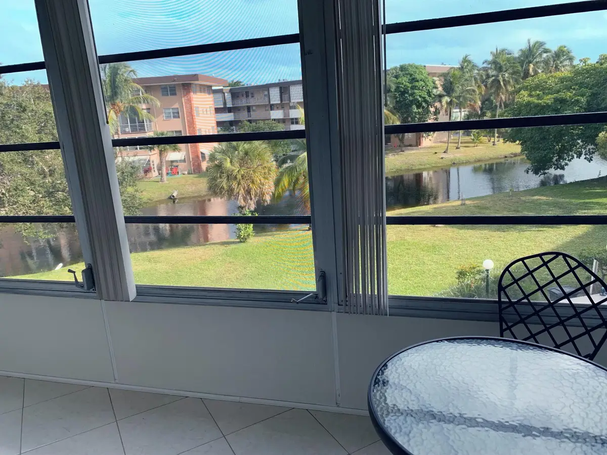 2800 NW 47th Terrace #304b, Lauderdale Lakes, FL 33313 - Image #1