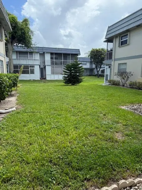447 Brittany J #447, Delray Beach, FL 33446 - Image #2
