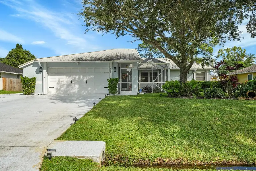 265 SE Todd Avenue, Port Saint Lucie, FL 34983 - Image #2