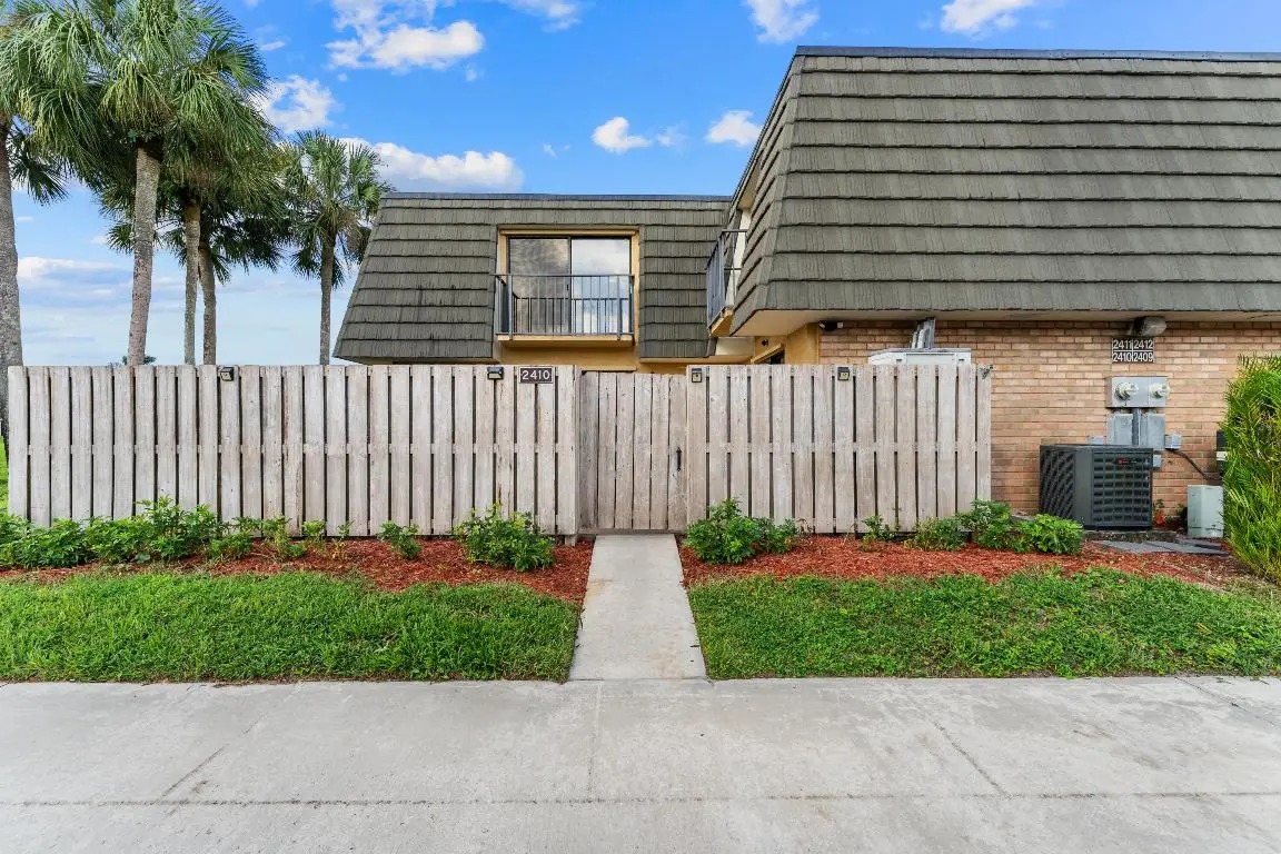 2410 24th Way, West Palm Beach, FL 33407 - Image #1