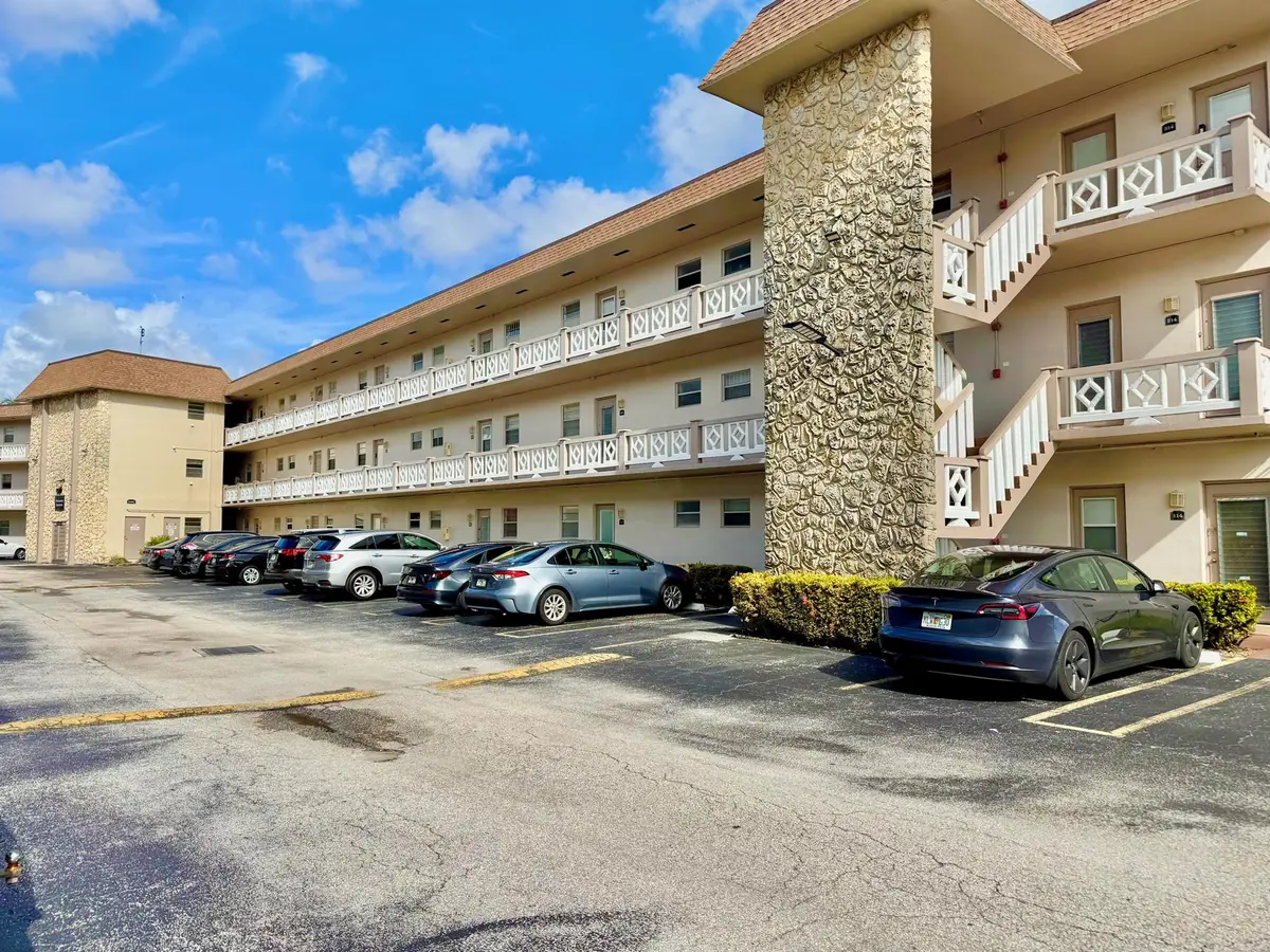 5181 W Oakland Park Boulevard #212, Lauderdale Lakes, FL 33313 - #1