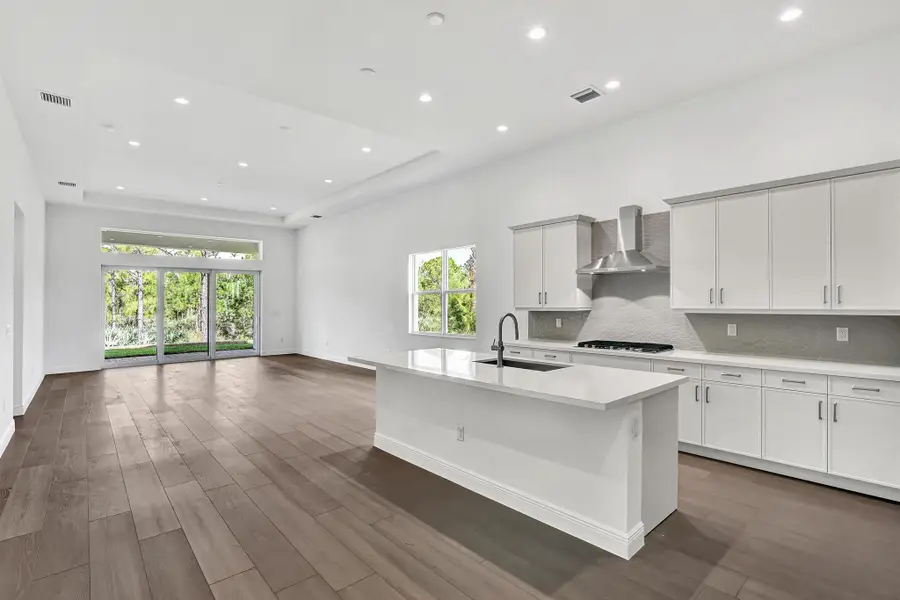 170 SE Palma Street, Port Saint Lucie, FL 34984 - Image #3