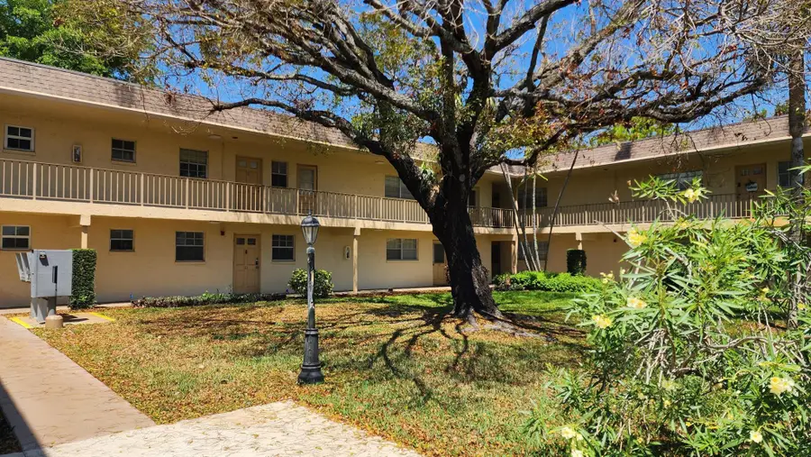 1700 Dover Road #111-A, Delray Beach, FL 33445 - Image #2