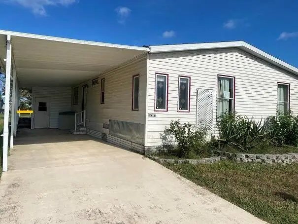 8526 Lidflower Court, Port Saint Lucie, FL 34952 - Image #2